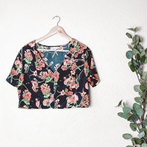 Band of Gypsies Floral Crop Top Size Large
